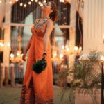 Rubina Dilaik Instagram - Behind every look is a team of talented people:- Styled by @stylingbyvictor @sohail__mughal___ Assisted by @styleby_antara @janvijain123 Outfit @payal_zinal Jewellery @perkartjewels1 Bag @rubans.in