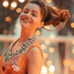 Rubina Dilaik Instagram - Behind every look is a team of talented people:- Styled by @stylingbyvictor @sohail__mughal___ Assisted by @styleby_antara @janvijain123 Outfit @payal_zinal Jewellery @perkartjewels1 Bag @rubans.in