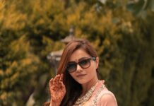 Rubina Dilaik Instagram - Gulabi ishq @ashukla09 . . . Styled by @stylingbyvictor @sohail__mughal___ Outfit @labelpsb @vblitzcommunications Jewellery @perkartjewels1 Assisted @sanakhan.z @styleby_antara Clicked by @thesmartclicks