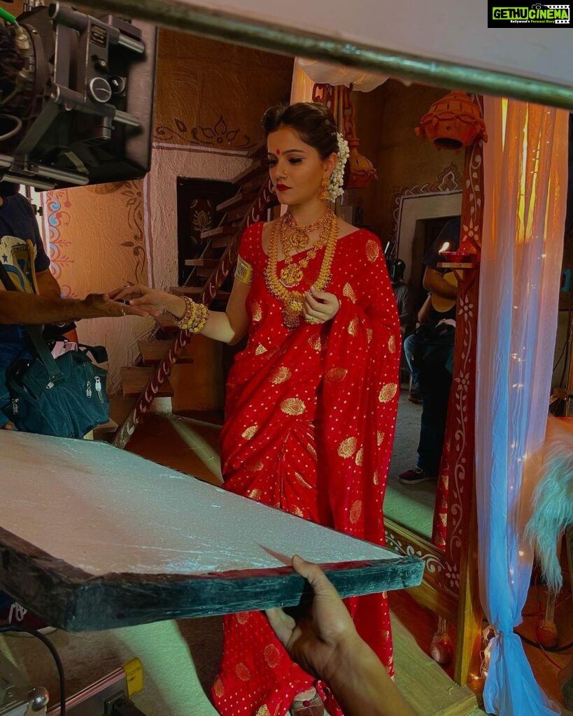Rubina Dilaik Instagram - 7 years of Shakti, 7 years of #haya ……. And infinite love of our #fans …. thank you 😊 . . .