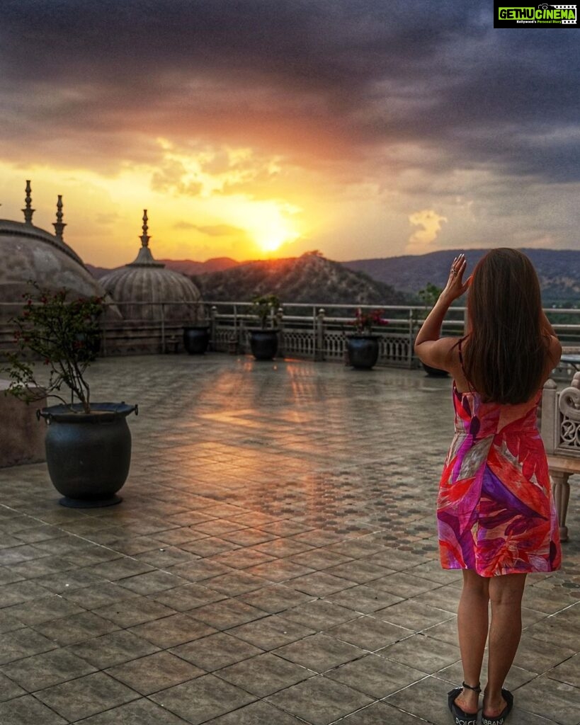Rubina Dilaik Instagram - A Perfect Evening 🌸 Fairmont Jaipur