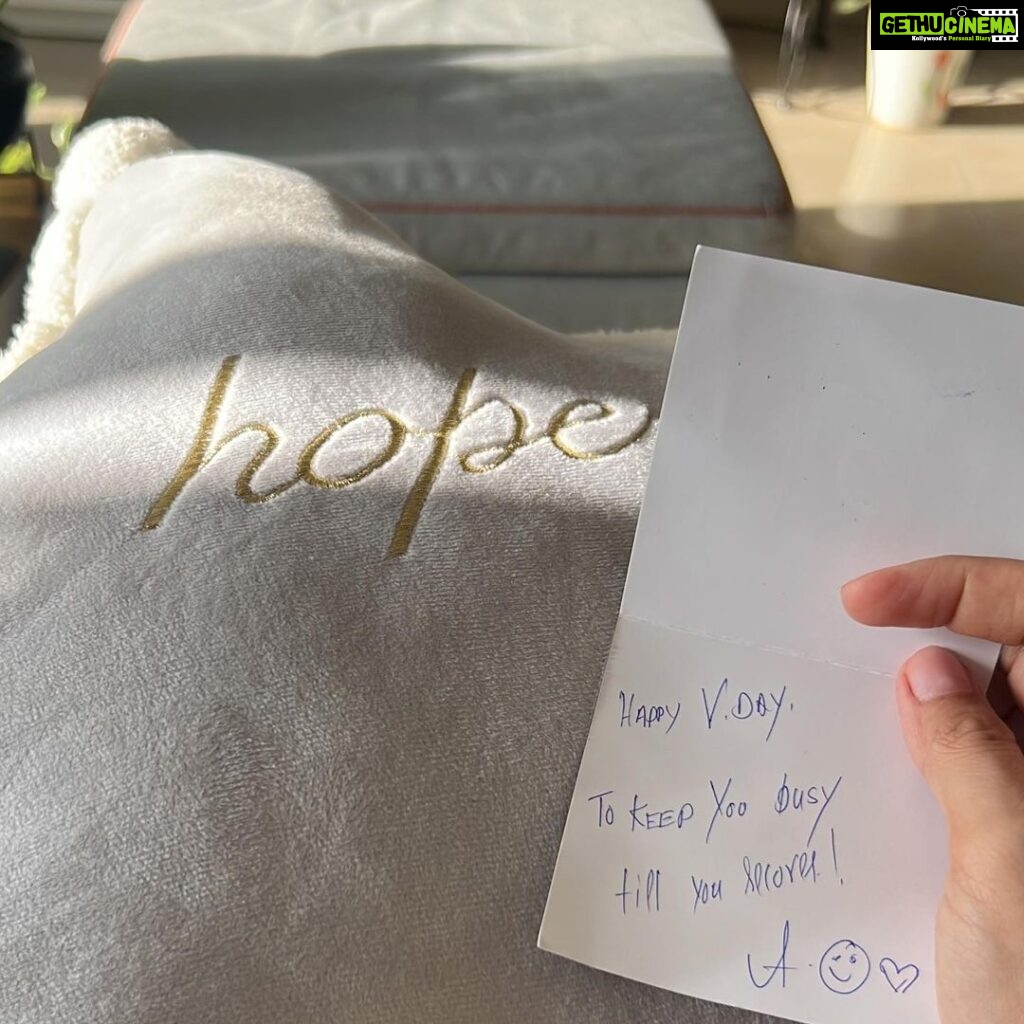 Rubina Dilaik Instagram - Sometimes all you need is Hope ♥️ . . . . #love