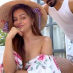 Rubina Dilaik Instagram - #throwback to a relaxing and much needed vacation curated by @travelwithjourneylabel ! They surely know how to to make your experience memorable 💛❤️ . . . . You too can experience the same , just call them , +917400244442 #rubinadilaik #AbhinavShukla #ThinkHolidayThinkJourneyLabel #TravelWithJourneyLabel #JourneyLabel #YouAreSpecial #LuxuryHoliday #Vietnam