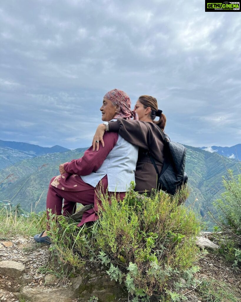 Rubina Dilaik Instagram - 3 generations 🧿❤️