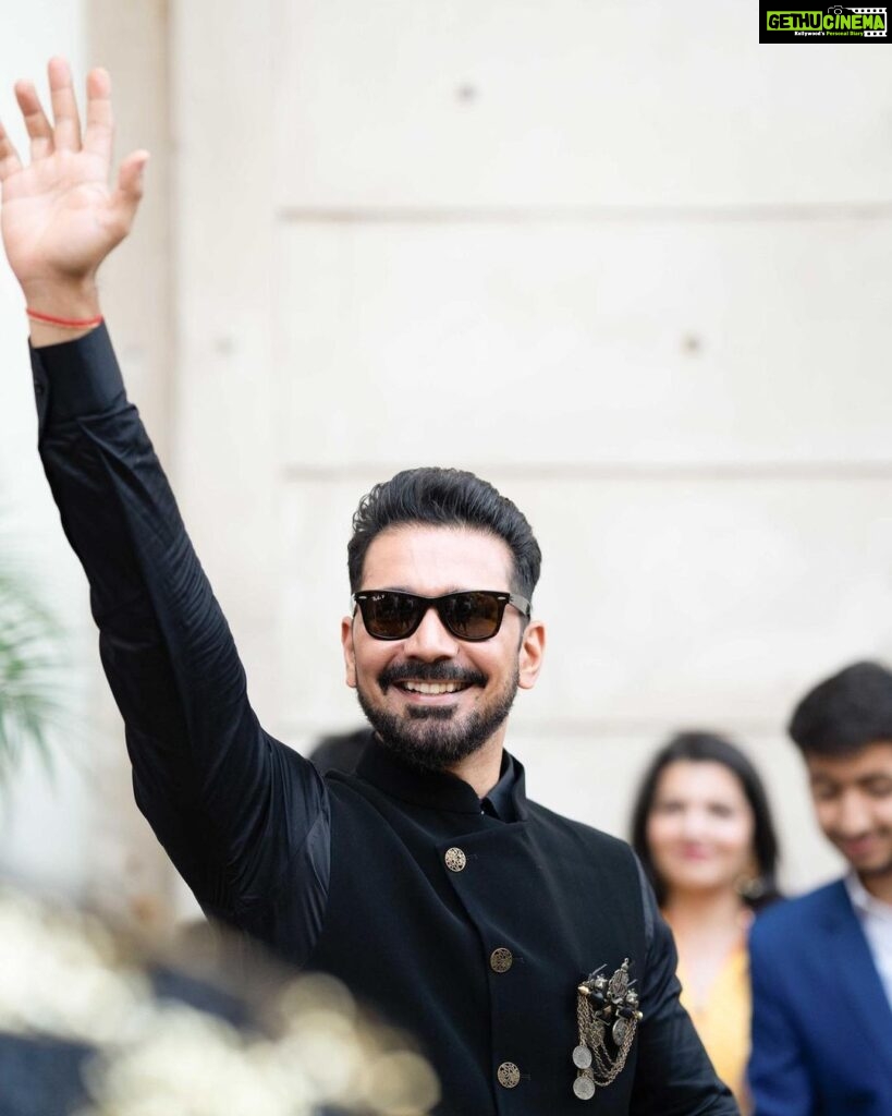 Rubina Dilaik Instagram - Thank you for always choosing me …❤️🧿 My man @ashukla09 , I feel blessed to be co creating this beautiful journey called life with you 🙌🏻😍