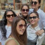 Rubina Dilaik Instagram - Friends and Food - perfect 🤩 . . . @keertikelkar @gazala24 @meghnachitalia @iamnehap