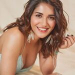 Ruhani Sharma Instagram - Smile more 🐒 . . . . 📸 @shaktismaran MUA @makeuphairbyrahul Stylist @rashmitathapa