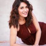 Ruhani Sharma Instagram - Which one do you like the most ? . . . . 📸 @pranav.foto MUA @makeuphairbyrahul 👗 @siyastylesofficial