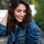 Ruhani Sharma Instagram - Just 🌟 . . . . . 📸 @pranav.foto MUA @makeuphairbyrahul