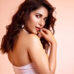 Ruhani Sharma Instagram - Caption this… . . . . 📸 @pranil_chintewar MUA @makeuphairbyrahul Styling @santhoshkumardesignstudio Studio @prashmax_photography