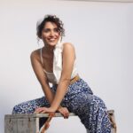 Ruhani Sharma Instagram - 🌞 . . . 📸 @pranav.foto MUA @makeuphairbyrahul Stylist @aishwarya128