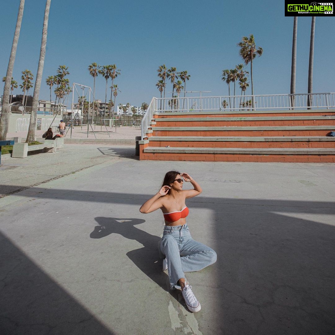 Ruhi Singh Instagram - 🥵 Los Angeles, California
