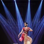 Rukmini Vijayakumar Instagram - Some pictures from my performance at the Vasantotsavam in Thrissur. With @raghuramvocals @shyam_rhythmgam @karthik_vydhatri & Mahesha swamy Lighting @keerthikumarleo Photos : amboor photography and @kalyanpuranand #bharatanatyam #indianclassicaldance #vasantotsav #thrissur #seetaramatemple #templedance