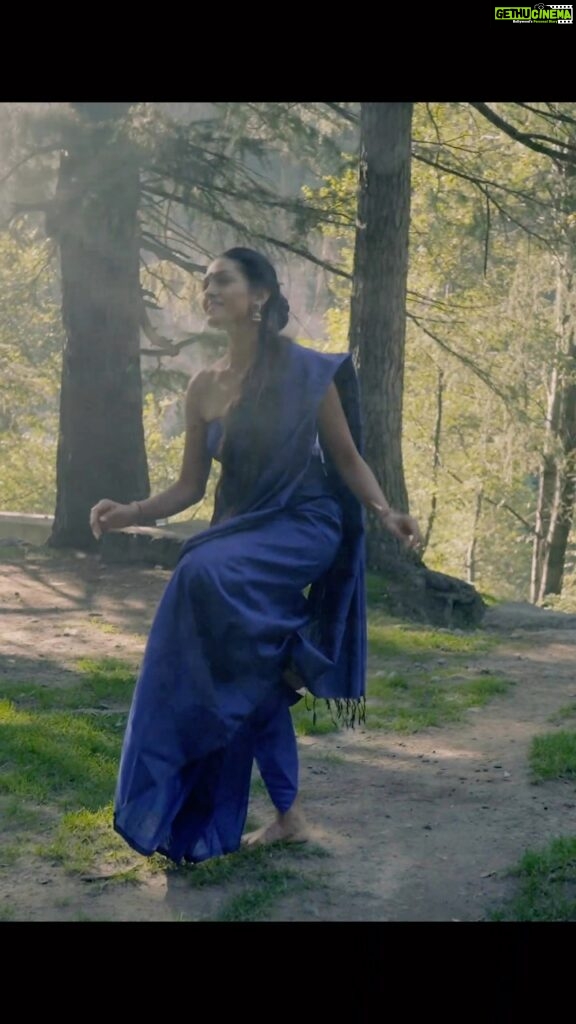 Rukmini Vijayakumar Instagram - I’m releasing “Srishti” as an episodic dance theater series on Raadha Kalpa’s YouTube channel. The second episode comes out this Monday. I used a lot of Karanas in this particular dance section. It felt appropriate…. For those of you don’t know what Karanas are, - they are the movement system according to the Natyashastra. Bharatanatyam is a much newer vocabulary. (I follow according to Dr Padma Subramanyam’s research and lineage) A dance film that depicts the story of Shiva and Parvati Support @aimforseva . The film was commissioned by aim for seva. A Raadha Kalpa Production CREDITS Direction, Choreography & Script: Rukmini Vijayakumar  Music Composition: Dr Rajkumar Bharathi  Music direction & Arrangement: Sai shravanam Director of Photography: Vivian Ambrose Audio produced at Resound India  Editing : Vivian Ambrose & Rukmini Vijayakumar Colour: Vivian Ambrose MUSIC Vocals: Keerthana Vaidyanathan & Srikanth Gopalakrishnan Mridangam: Guru Bharadwaj Tabla: Ganapathy S Keyboard: Sai Shravanam Veena: Bhavani Prasad Flute: Navin #shiva #parvati #bharatanatyam #srishti #indiandance #shivapurana #vedanta