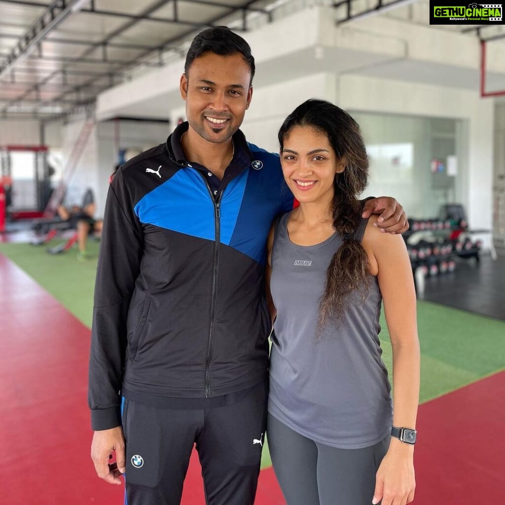 Rukmini Vijayakumar Instagram - I’m so happy to have @somyarout2806 as my coach. Yes I train by myself, and I work out even when travelling and have always had routines that balance flexibility and strength. I’m obsessive and absolutely cannot go even for 2 days without training/ dancing/ yoga or running at the minimum. I have been like this for almost 22 years now- Since I was 18. But in all these years, I have never felt comfortable enough to give up this responsibility of strength and functional routines for myself - to someone else. My dance teachers definitely took aesthetic and skill as their responsibilities for as long as they were around, but strength and functional work has always been something that I’ve done for myself. But Somya has been special… I’m not only taken care of, but I’m also learning so much as I train with him. I’m given rest when necessary and I’m pushed so much that I could cry when necessary. As a soloist, who works, trains, choreographs and travels alone for the most part, having a coach has made a world of difference to me. Thank you @somyarout2806 #dancerlife #bharatanatyam #strength training #balance #coach