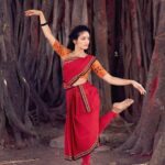 Rukmini Vijayakumar Instagram – Last night in Chandigarh was magical in a way that I cannot explain. I have performed ISHWARA before several times, but some days everything comes together in a beautiful way. 

It was as though all the artists were having an intimate spontaneous conversation … one that we can never repeat in exactness or even remember properly once it is done. 

I’m very critical of my own shows…. I know when I could have done better. But last night was the best show of ISHWARA so far…. And I hope I’m able to have these beautiful conversations with my fellow artists more frequently… 
@nandakumar_unnikrishnan @d.v.prasanna @shyam_rhythmgam @bamboo_melody_rakesh 

I also have @somyarout2806 my coach to thank. For being there for me… I haven’t had a Bharatanatyam teacher for almost 18 years. And I really value my time with him. My body is my instrument – and without it’s versatility, I won’t be able to have any conversation on stage at all 😊

Photos are not from last night..they are photos of me dancing the first jathi of the same Varnam after the shoot for @neermukile was over… and @nithin_nandakumar captured it beautifully.

#bharatanatyam #dancerlife #indiandancer #dance #indiandance #dance