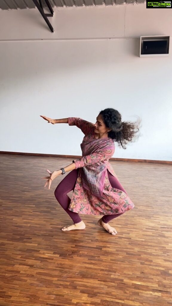 Rukmini Vijayakumar Instagram - Dancing for no reason…. As a hectic performance season begins this week… I’m cherishing the quiet moments - in the studio, sitting on the balcony, talking with friends, playing with my dog, drinking tea…. Stretching after training… or just hanging with family. Bracing myself for the months ahead! Lots of performances…. Look out for a city near you. My calendar is on my website… www.dancerukmini.com And also on links in my bio #bharatanatyam #lovethissong #malayalam #indiandance #justforfun #dancewithyourheart