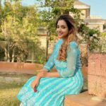 Rupali Bhosale Instagram - "By God, when you see your beauty you will be the idol of yourself.! ~ RuMi ~ Hair by @ruksar__99 Makeup by 🙋🏻‍♀️ Clicked by @raju_chiluka31 Kurta by @gauri.ethnic . . . . . . #LifeIsBeautiful #FeelLife #InstaGood #PositiveVibes #InstaVideo #Friday #FridayVibes #Ootd #RupaliBhosle #RockingRupali #RupaliWinningHearts #KeepLoving #Sanjana #StarPravah #AaiKutheKayKarte 🧿