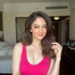 Sandeepa Dhar Instagram – This señorita needs a margarita 🍕 #selfie #itwasagoodday 
Swipe —> 1,2,3 or 4?