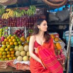 Sandeepa Dhar Instagram - Bringing some colours into the new year ! ❤️ Happy Navreh, gudi Padwa , Ugadi 🫶🏻 . @sausinbis @mukashu.mua @styledbyabhilasha @sundarii_handmade @aquamarine_jewellery @suta_bombay