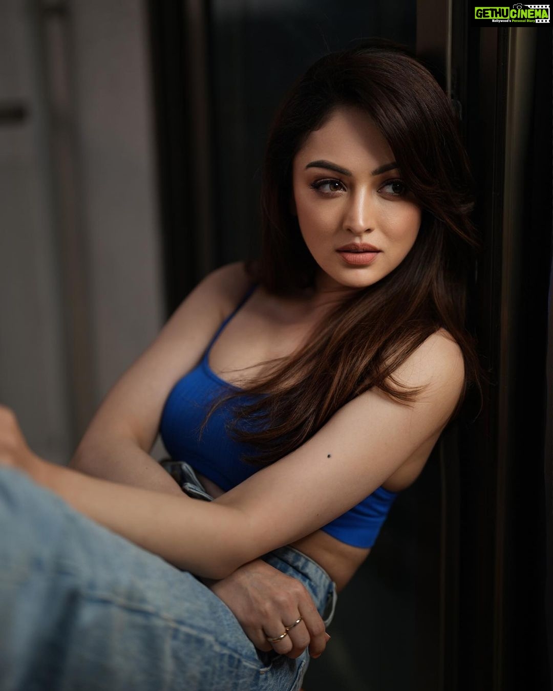 Sandeepa Dhar Instagram - She imagines him imagining her 🎶