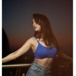 Sandeepa Dhar Instagram – I could say something catchy but it seems I already have your attention. 🫶🏻