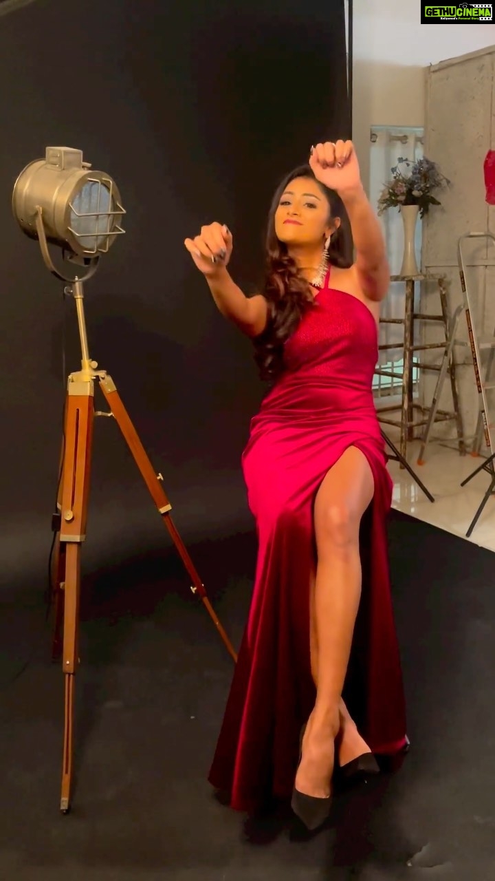 Sangeetha Sringeri Instagram - Vibing to a song running through my head during a photoshoot 😹 💃 Outfit And accessories by @laxmikrishnaofficial