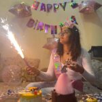 Sangeetha Sringeri Instagram – Happy Birthday to me 💝

Priceless memories of midnight surprise by my Family love you @iam__suchi @the.austa #mom #Dad #Vinay #Gowrish