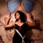 Sangeetha Sringeri Instagram - 'Don't be afraid, Change is such a beautiful thing' said the Butterfly 🦋 Outfit by the amazing @laxmikrishnaofficial Location @butterfly_blr Photography by @triganshu_agrawal @vageeshkanth Lovely edit , Thanks a lot @henryroyzach @henryroyzachariah Hairstyled by @iam__suchi 🥰 Assisted by @sharathshreesha