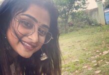 Sangeetha Sringeri Instagram - ನಾನು ನಿನ್ನೆ ನಮ್ಮ ಮುದ್ದು ಚಾರ್ಲಿಯನ್ನು ಭೇಟಿಯಾದೆ Visiting my friend Charlie after visiting Sri Chamundeshwari has become a tradition for me. She is a goddess for me, who has changed everyone's life who has worked for 777 charlie! Thank you so much @dk9pramod sir, i had an amazing amazing time at Mysuru 🙏 wardrobe courtesy @laxmikrishnaofficial #777charlie Mysore, Karnataka
