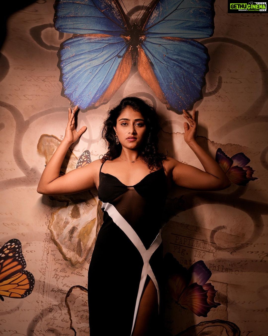 Sangeetha Sringeri Instagram - 'Don't be afraid, Change is such a beautiful thing' said the Butterfly 🦋 Outfit by the amazing @laxmikrishnaofficial Location @butterfly_blr Photography by @triganshu_agrawal @vageeshkanth Lovely edit , Thanks a lot @henryroyzach @henryroyzachariah Hairstyled by @iam__suchi 🥰 Assisted by @sharathshreesha