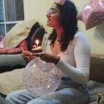 Sangeetha Sringeri Instagram – Happy Birthday to me 💝

Priceless memories of midnight surprise by my Family love you @iam__suchi @the.austa #mom #Dad #Vinay #Gowrish