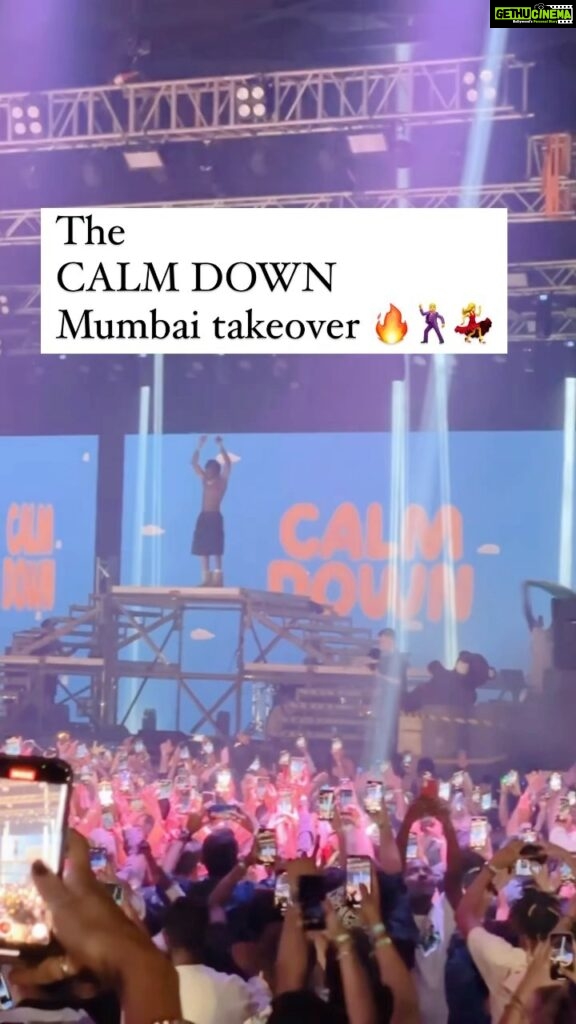 Sanjay Gagnani Instagram - can’t CALM DOWN 🕺💃 @heisrema #mumbai #concert #rema #vibes 🔥 Nsci Dome Worli