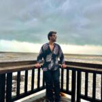 Sanjay Gagnani Instagram - Smell the sea and feel the sky. Let your soul and spirit fly ❤️🥂 #oceanfront #beachlife #waterbaby Goa