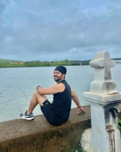 Sanjay Gagnani Instagram - Blessed Sunday! 😇✨

#dowhatmakesyoursoulhappy