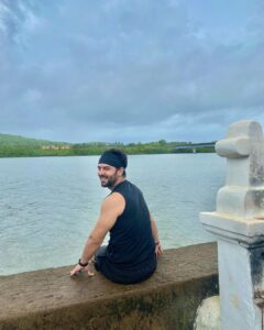 Sanjay Gagnani Instagram - Blessed Sunday! 😇✨

#dowhatmakesyoursoulhappy