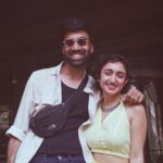 Sanjeeta Bhattacharya Instagram – SWIPE THRU! ➡️Delhi was so wholesome and now gearing up for an absolutely mad weekend with @prabhtojsingh for the #UDDCHALEINtour 🚀 These are a string of intimate, acoustic gigs where we talk, play and get to know each other 🌝
9th- Mumbai 
10th- Pune
11th- Kochi 
12th- Chennai 
Come through in numbers, loverssss and make this INSANE travel worth it 😂 We’re ending our journey with Hyderabad on 16th and Bangalore on 18th. 
All tickets on the link in my bioooo. Can’t wait to see y’all 💛