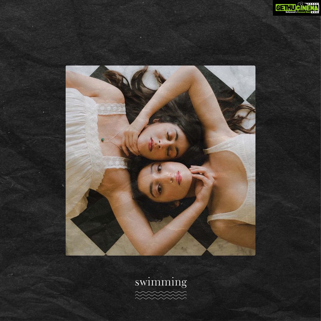 Sanjeeta Bhattacharya Instagram - S W I M M I N G 🌊 25.03.2022 Our collaboration, ‘Swimming’ is out on all streaming platforms next Friday with a very special music video directed by @parizad_d. The song is an ode to the vulnerable, tender, affectionate half of feminine energy and a celebration of those relationships where you feel free to swim in your emotions and can voice the most difficult ones. art work by @akshiena.design.studio 📷 @pritiza7 HMU @sonalgargmakeovers Styling @aanchalrai.1 @studio.workingrl