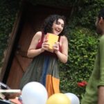 Sanjeeta Bhattacharya Instagram – Sharing some BTS from the world of Tohfa 🎁 It’s been a year! 
@taanitanvir ‘s mind is place I would want to live in. She weaved the sweetest story around @vayurus and @vaibhavpani ‘s song and @nair.vishak and I got to be a small part of this beauty, shot in the by-lanes of the dreamy Fort Kochi 🌻

👗: @styledbyzoya_ Fort Kochi, Kerala