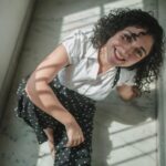 Sanjeeta Bhattacharya Instagram - Throwing back to a beautiful day with polka dot dungeries, sunlight and the longer hair that I miss! ☀️ 📸: @storiesbysumit 🙌🏻
