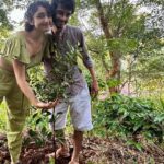 Sanjeeta Bhattacharya Instagram – Another trip around the ☀️ planting a strawberry-guava tree, grinding fresh coffee and feeling really, truly happy. 
Life is just 🤌🏻
@thetamaracoorg Thank you for the most blissful weekend.

Wearing: @thebluehr_ Coorg