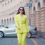 Saumya Tandon Instagram - Crushing on this colour . #saumyatandon #neon #fashion #reels #reelsindia Video @deepak_das_photography Outfit - @volcape.store Styled @shalu_jaiswani Hair @jyoti_gabit Mumbai, Maharashtra