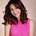Saumya Tandon Instagram – Trying to brave the world with my smile. 
Pictures @sachinkumarphotographyy