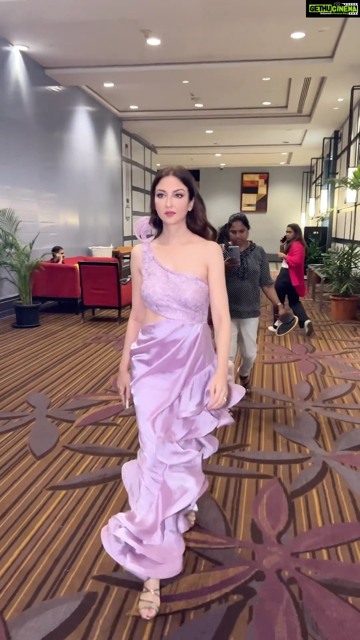 Saumya Tandon Instagram - About last night. Fashion for cause on Doctors Day. Fortis raising fund for the surgeries for underprivileged kids. With @castingshivam for the night. Wearing @archanakochharofficial , always a pleasure. Makeup @twinkle_makeupartist Hair @jyoti_gabit #aboutlastnight #fashion #fashionforcause #fortis #doctorsday Mumbai, Maharashtra
