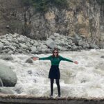 Saumya Tandon Instagram - Love my country . Nothing like India. Ve main sare ghumm ke vekhia Amrika, roos, malaysia Tere bin sanu sohnia Koi hor nahio labhna #kashmir #saumyatandon #travel #travelphotography Doodh Pathri,badgam,kashmir