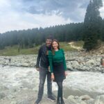 Saumya Tandon Instagram - Love my country . Nothing like India. Ve main sare ghumm ke vekhia Amrika, roos, malaysia Tere bin sanu sohnia Koi hor nahio labhna #kashmir #saumyatandon #travel #travelphotography Doodh Pathri,badgam,kashmir