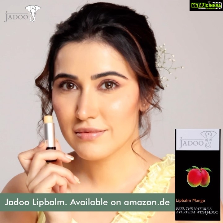 Sheena Bajaj Instagram - Get Soft , Shiny & Moisturised lips with @jadoocosmetics Shop today from Amazon.de Shot by @riyabajaj_photography