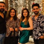 Sheena Bajaj Instagram - #nolookingback ….To the most intriguing captivating show ,political and dynamics of family this show will always keep the audience on the edge of the seats #vanshaj #sonysab so keep watching VANSHAJ MONDAY TO SATURDAY 10 pm only on @sonysab