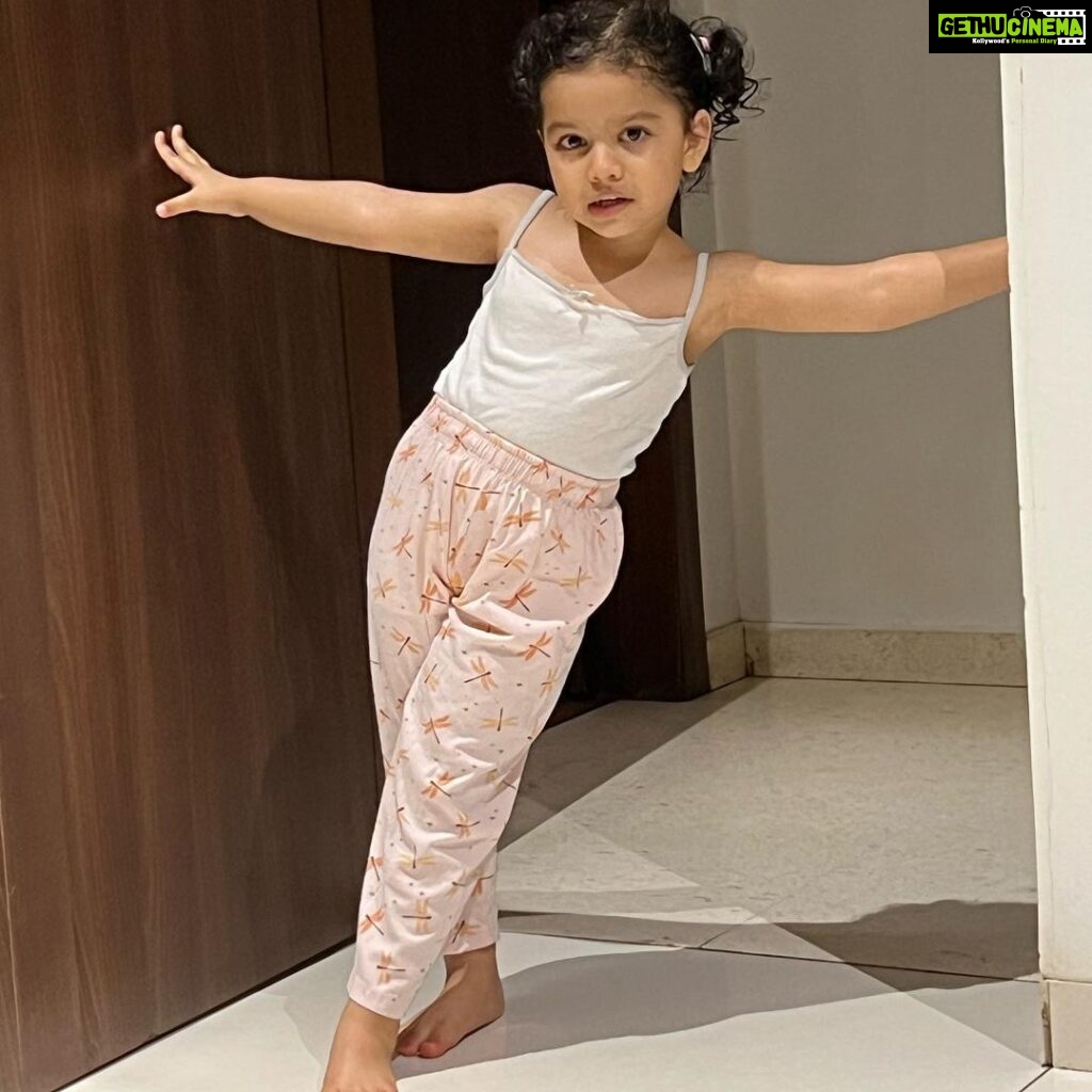 Shikha Singh Instagram - U my baby girl are a blessing & I know in my heart I celebrate every day with you cos u light up my world & we feel blessed to have you in our life! HAPPY 3rd BIRTHDAY MY BABY GIRL! I know every mom feels the same but you are growing up too fast but seeing you becoming this amazing kind happy child really warms my heart every time. Thank you for choosing us & thank you for being YOU ❤️ #3 #babiesofinstagram #babies #baby #babygirl #mylove #mybaby #girls #blessed #blessedwiththebest #happy #excited #thankyou #grateful #love #luckytohaveyou #insta #instagram #happybirthday #birthday #birthdaygirl #birthdaywishes #feelinglucky #mybabygirl