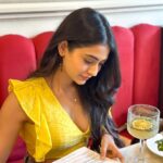 Shivangi Khedkar Instagram – Good food kinda day @cafenoirindia 
#food #mood #me #vegastartalent 
@beyond_marketing_india @vegastar.entt Mumbai, Maharashtra